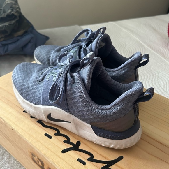 Nike • Wmns In-Season TR 9 'Stellar Indigo' - Picture 5 of 10